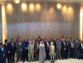 أعضاء البرلمان الليبى يدعون لعقد جلسة لتشكيل حكومة وحدة ووضع خارطة للحل