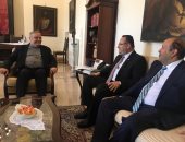 محافظ الإسكندرية يبحث إطلاق أول رحلة حجاج إيطاليين من جزيرة صقلية لمصر