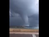 فيديو.. إعصار مائى خطير يضرب جنوب شرق فرنسا