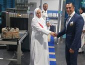 صور.. حجاج بيت الله يتوافدون على الصالة الموسمية بمطار القاهرة