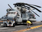 البحرية الأمريكية تدفع بطائرات حربية فى بحر العرب قبالة سواحل عمان