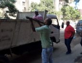 صور.. رئيس حى المنتزة بالإسكندرية يقود حملة لمواجهة ظاهرة البناء المخالف