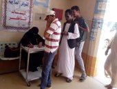 صحة بالبحر الأحمر: الكشف على 116 شخص فى قافلة طبية بمرسى علم 