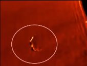 فيديو.. "ناسا" ترصد جسما غامضا عملاقا قرب الشمس 