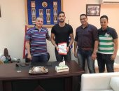 القناة يتعاقد مع " مدافع " أف سى مصر