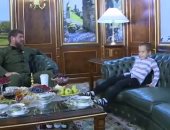 شاهد.. رئيس الشيشان يعين حارسا أمنيا يبلغ من العمر 6 سنوات تحقيقا لحلمه