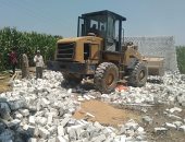 إزالة 3 آلاف و 958 متر تعدي علي الأراضي الزراعية بالسادات