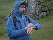 ولى عهد دبى يواصل مغامراته فوق المرتفعات الخضراء فى اسكتلندا.. صور وفيديو