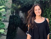 على البحر والرملة.. حلا شيحة على شواطئ الساحل الشمالى بصحبة عائلتها