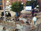 الكافيهات والمقاهى ومراكز الشباب تستقبل الجماهير لمتابعة مباراة الأهلى والزمالك