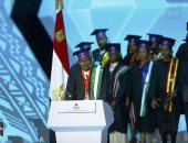 خريج أفريقى من أكاديمية الشباب للرئيس السيسى: نعدكم أن نكون خير سفراء للقارة