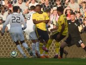 أرسنال يتعادل مع انجيه الفرنسي 1 - 1 وديا.. فيديو 