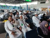 مصر للطيران تسير 19 رحلة لنقل 4100 حاج للأراضى المقدسة.. صور