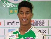 مهاجم الزمالك ومدافع الأهلى السابق فى قائمة الرجاء الأفريقية