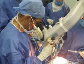 صور.. إجراء 6 زراعات قوقعة بمستشفى الهلال فى سوهاج