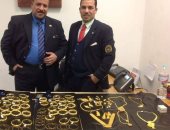 جمارك مطار برج العرب تحبط 3 محاولات تهريب هواتف محمولة ومشغولات ذهبية