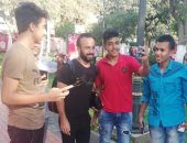 السيلفى يسيطر على قفشة قبل أول مران مع الأهلي