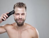 لن تكلفك الكثير.. وصفات طبيعية لتطويل شعر الرجال