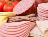 اللحوم المصنعة تزيد من مخاطر الإصابة بسرطان القولون