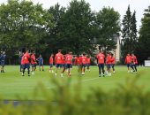 بايرن ميونخ يؤدى مرانًا خفيفًا صباح السوبر ضد دورتموند.. صور