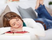 دراسة: نوم القيلولة نهارًا يدعم وظائف الدماغ مع التقدم فى العمر