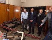 رئيس الوزراء يتفقد مبنى معهد الأورام ويزور مصابى الحادث الإرهابى