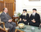 محافظ القاهرة: يستقبل وفد كنسي للتهنئة بعيد الأضحى المبارك