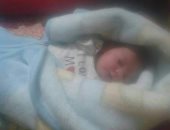 العثور على طفلة حديثة الولادة متروكة بجوار مسجد بمدينة العاشر من رمضان