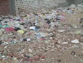 قارئ يشكو من انتشار القمامة والمخلفات بقرية بيبان كوم حمادة بالبحيرة