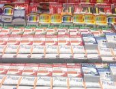 جمارك مطار برج العرب تحبط محاولة تهريب مكملات غذائية ولبان نيكوتين