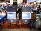 تقرير: أنظمة التصويت فى انتخابات أمريكا ظلت متصلة بالإنترنت لعدة أشهر