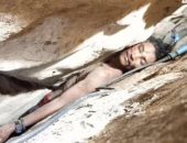 إنقاذ شخص فى كمبوديا احُتجز بين صخرتين 4 أيام أثناء جمع فضلات الخفافيش..صور