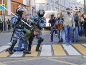 الشرطة الروسية تعتقل العشرات فى احتجاجات للمعارضة