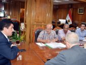 محافظ القليوبية: تشغيل محطة معالجة صرف صحي بقرى بتمدة والابيارى والعكرشة خلال شهرين