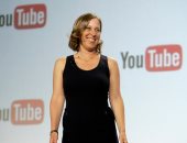 المديرة التنفيذية لـ"يوتيوب" تسحب الهواتف الذكية من أطفالها.. اعرف السبب