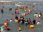 إنقاذ 28 حالة من الغرق بشواطئ رأس البر