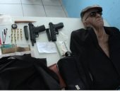 لص يقتحم بنكا فى البرازيل متنكرا فى زى رجل مسن بسلاح "لعبة"