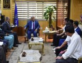 محافظ أسوان يستقبل وفد مدينة يفانغ الصينية لتعزيز التعاون فى مجال الحرف اليدوية