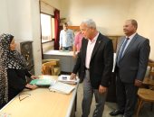 محافـظ المنوفية يوجه العاملين ببذل المزيد من الجهد للإرتقاء بمستوى الخدمات