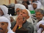 خشوع وخنوع لله.. الحجاج يعيشون أجواء روحانية بالمسجد النبوى.. صور