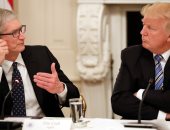 حصاد التكنولوجيا.. فيس بوك يتجسس على موظفيه ونسخة فاخرة قادمة من Apple watch