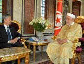 الصين تدعو تونس لمراجعة تشريعاتها لتسهيل إجراءات المستثمرين