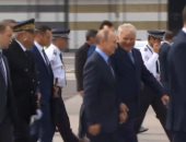 الرئيس الروسى فلاديمير بوتين يصل فرنسا لإجراء مباحثات مع نظيره الفرنسي 