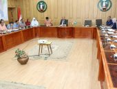 سكرتير عام المنوفية يعقد اجتماعا لمناقشة استكمال تطوير المراكز التكنولوجية