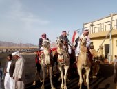 صور .. ملاك الإبل من شباب مصر يشاركون فى سباق ولى العهد بالسعودية
