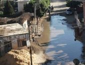 مياه الصرف الصحى تغلق قرية البندرة بمحافظة الغربية.. صورة