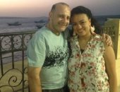 صيفك معانا.. هبة تشارك بصورة مع زوجها فى الغردقة