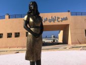 "هى فين ليلى مراد".. تمثال الفنانة الكبيرة يثير سخرية رواد التواصل الاجتماعى