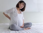 7 نصائح لتخفيف ألم عرق النسا أثناء الحمل.. منها الحفاظ على وزنك