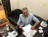 تامر أمين يتقدم بأوراقه للحصول على تصريح من نقابة الإعلاميين لممارسة المهنة